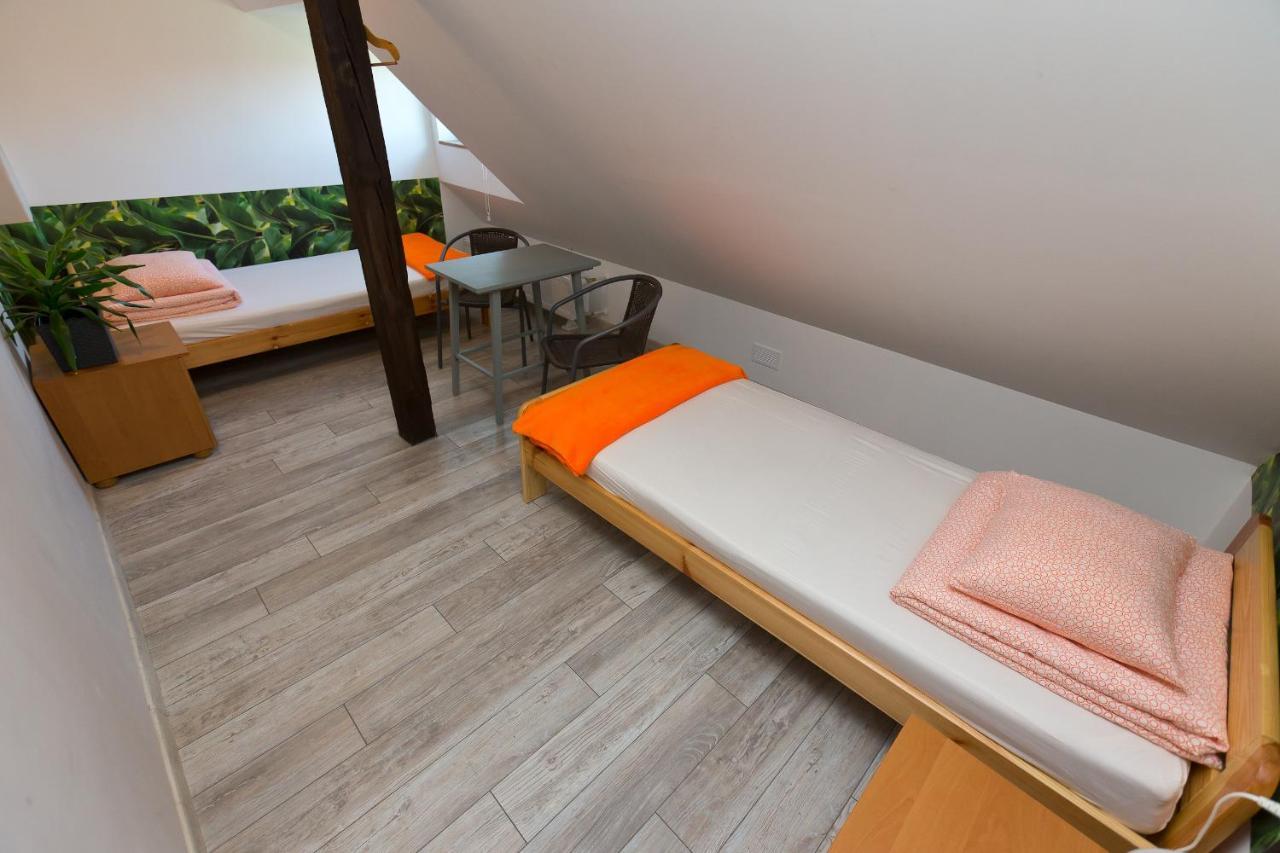 Easy Rider Hostel Wroclaw Bagian luar foto